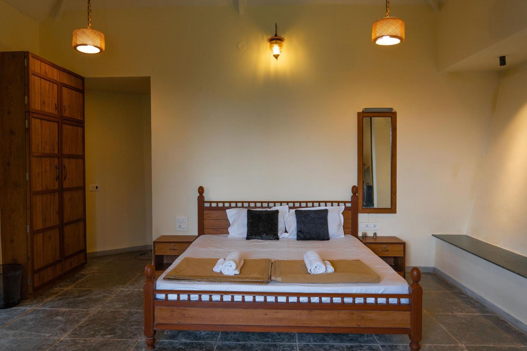 Rajlok Resorts Pune Exterior foto